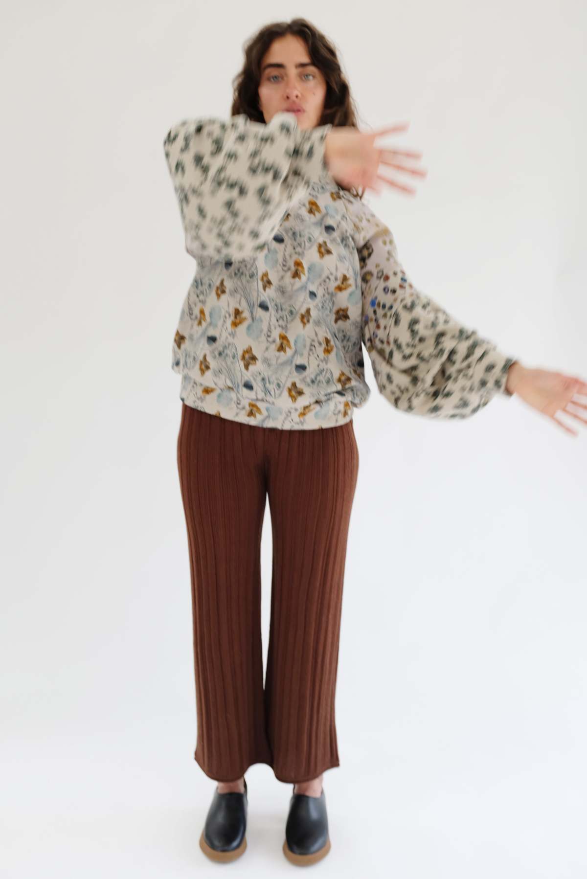 Beklina Merino Pleated Trousers - Brown - Image 4 of 8