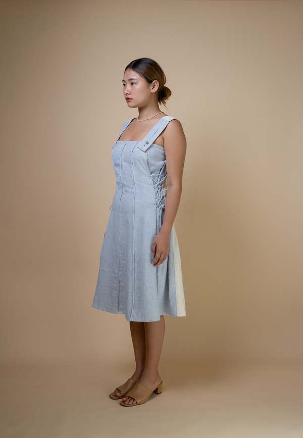 IKKIVI Meadows Reversible Corded Dress - Blue