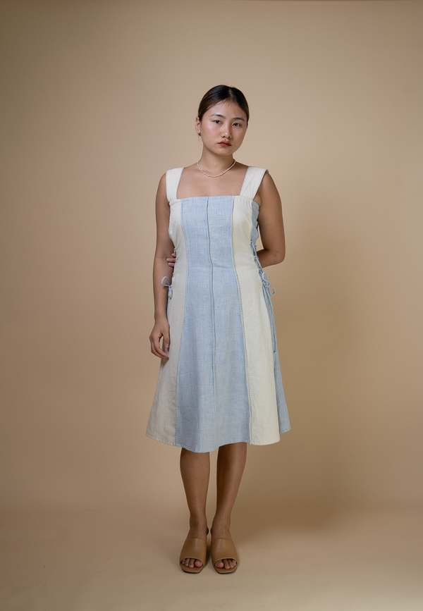 IKKIVI Meadows Reversible Corded Dress - Blue