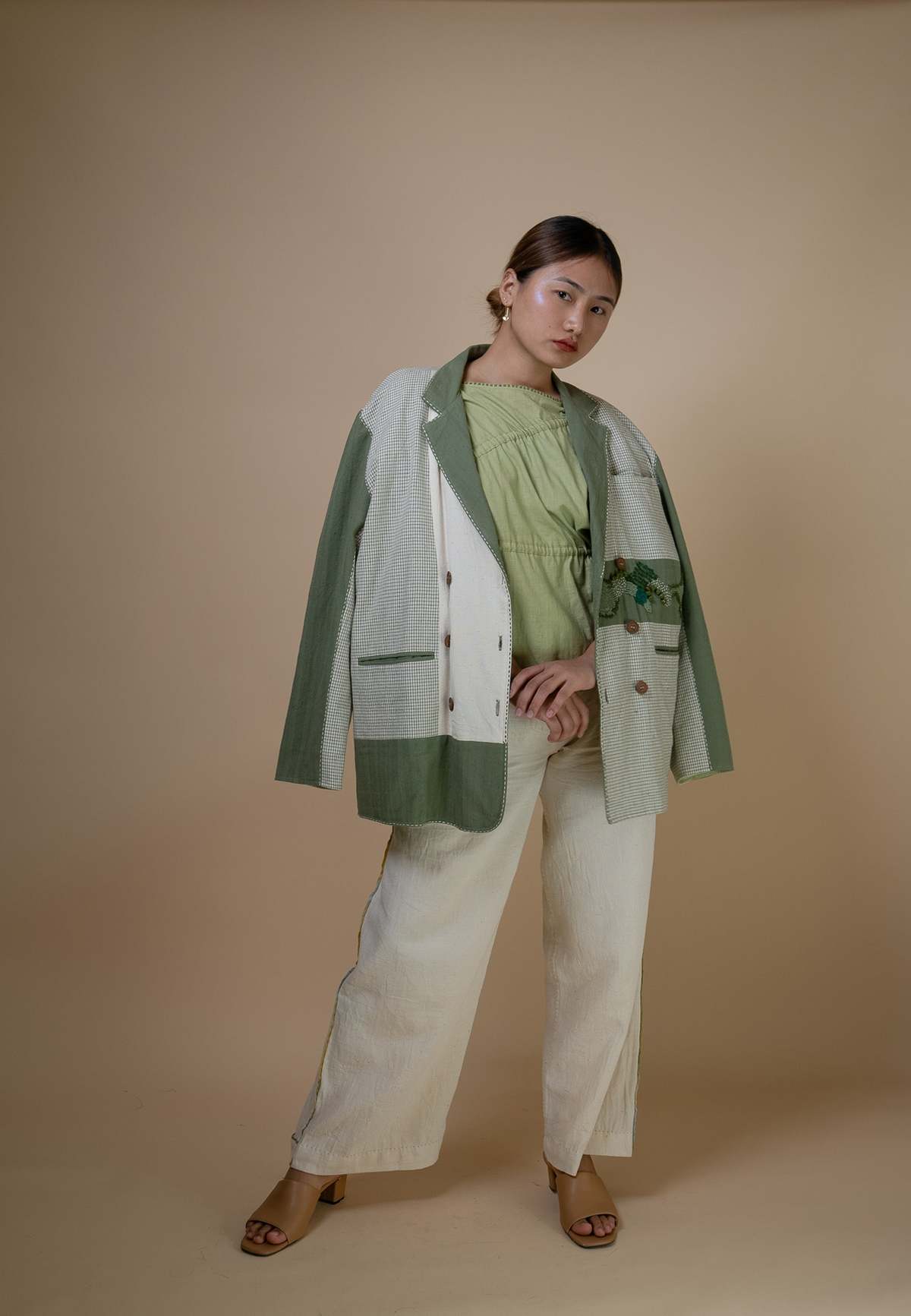 IKKIVI Meadows Unisex Double Breasted Blazer - Green - Image 3 of 9