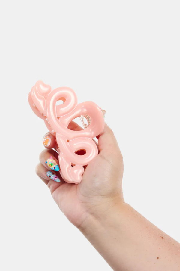 Chunks Large Heart Loop Claw Hair Clip