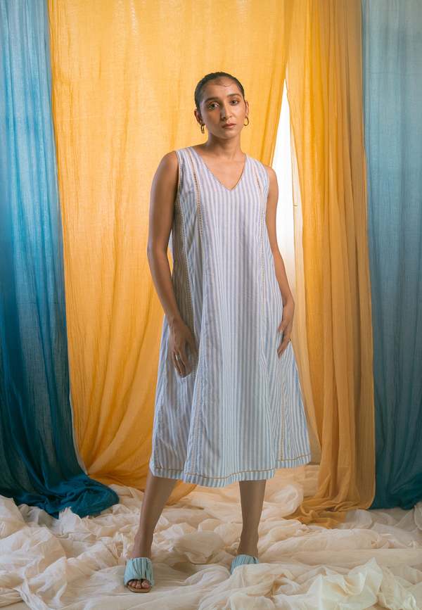 IKKIVI AY Lace Detail Dress - Blue