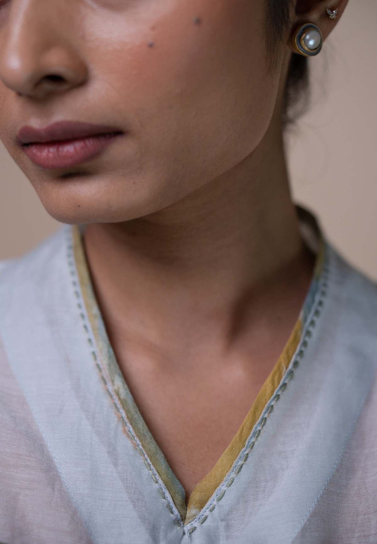 IKKIVI Meadows Unisex Chanderi Shirt - Blue - Image 3 of 8