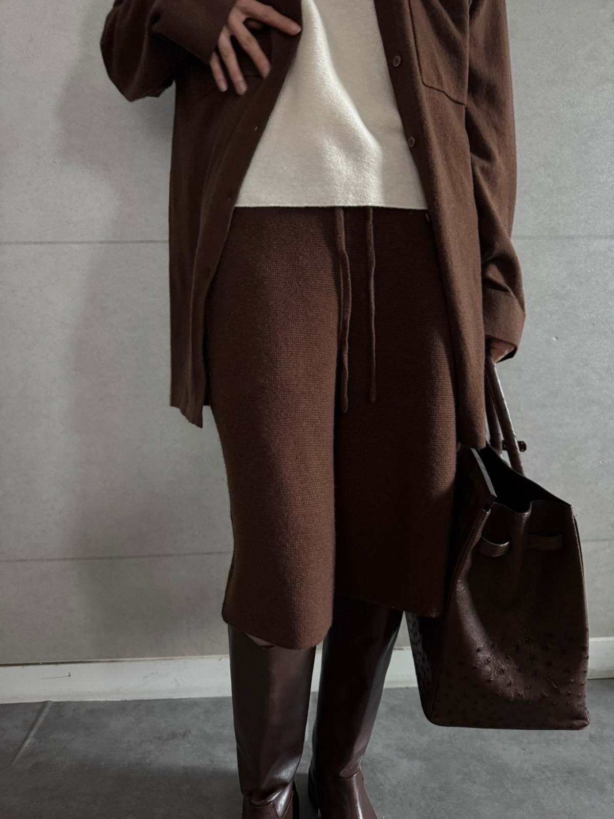 The NKC Store Sonny Cashmere Blend Shorts - Image 4 of 7