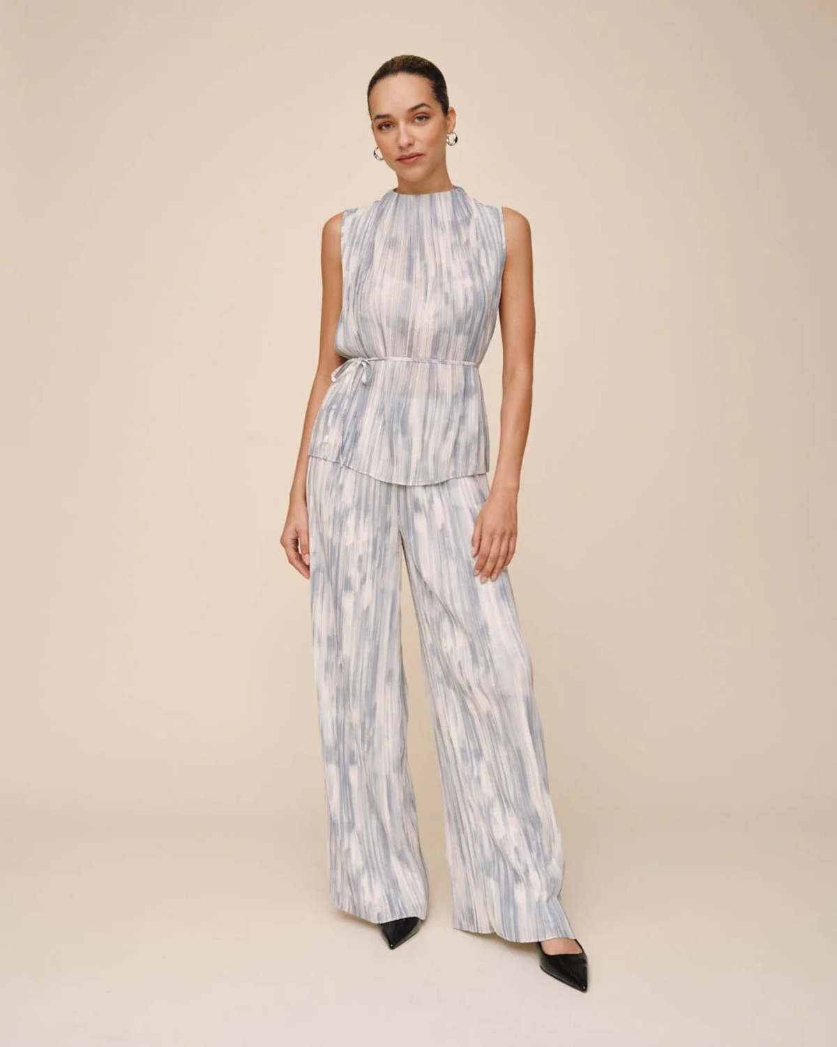 Bella Dahl Mock Neck Top With Tie Belt Top - Image 2 of 5