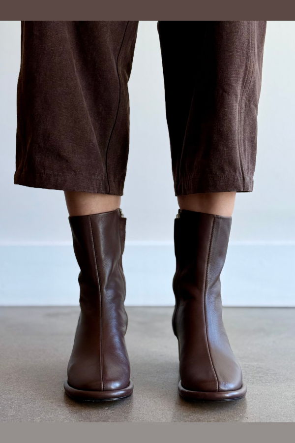 Lauren Manoogian Arch Boots - Saddle