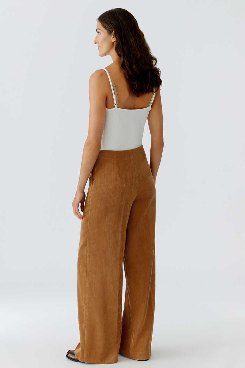 OUI FASHION Pantalon Corduroy Pants - Ivory