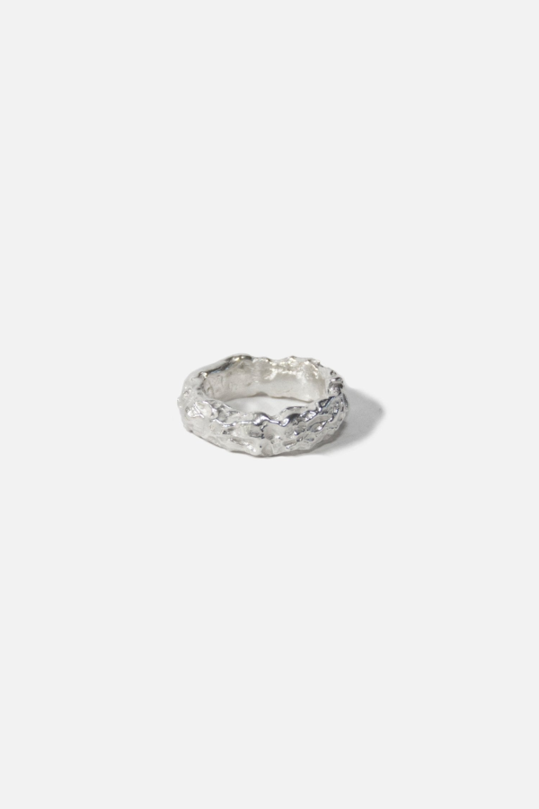 llayers Granite Ring
