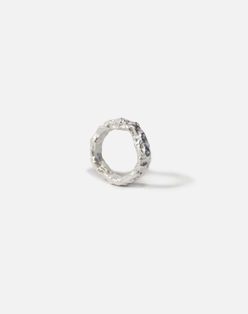 llayers Granite Ring