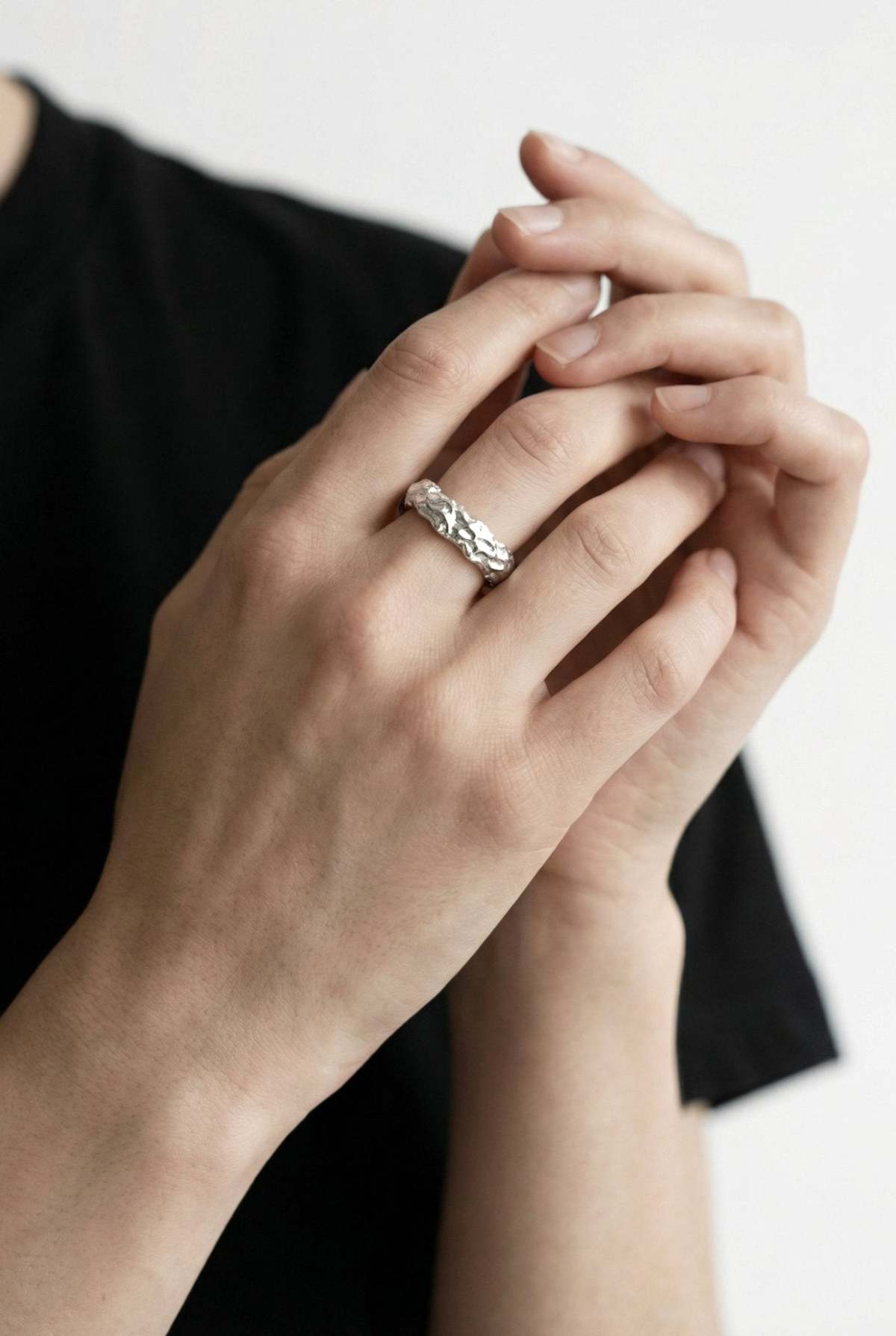 llayers Granite Ring - Image 5 of 9