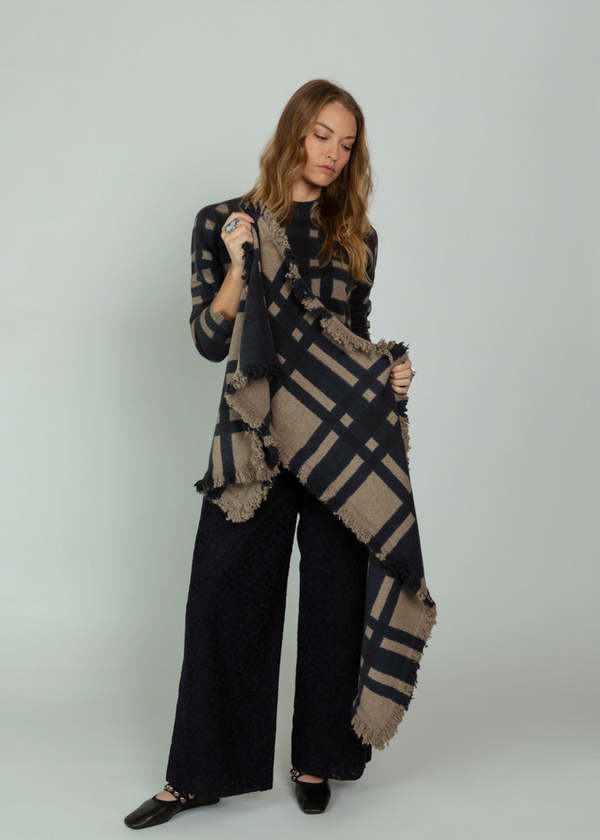 Antipast Cashmere Check Scarf - Beige Navy