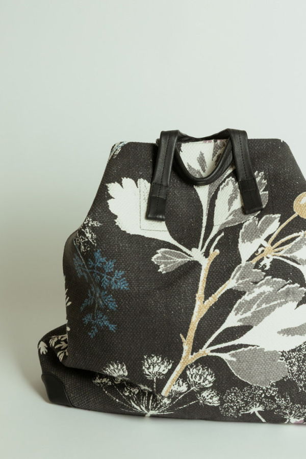 Epice Delhi Shopping Tote - Black