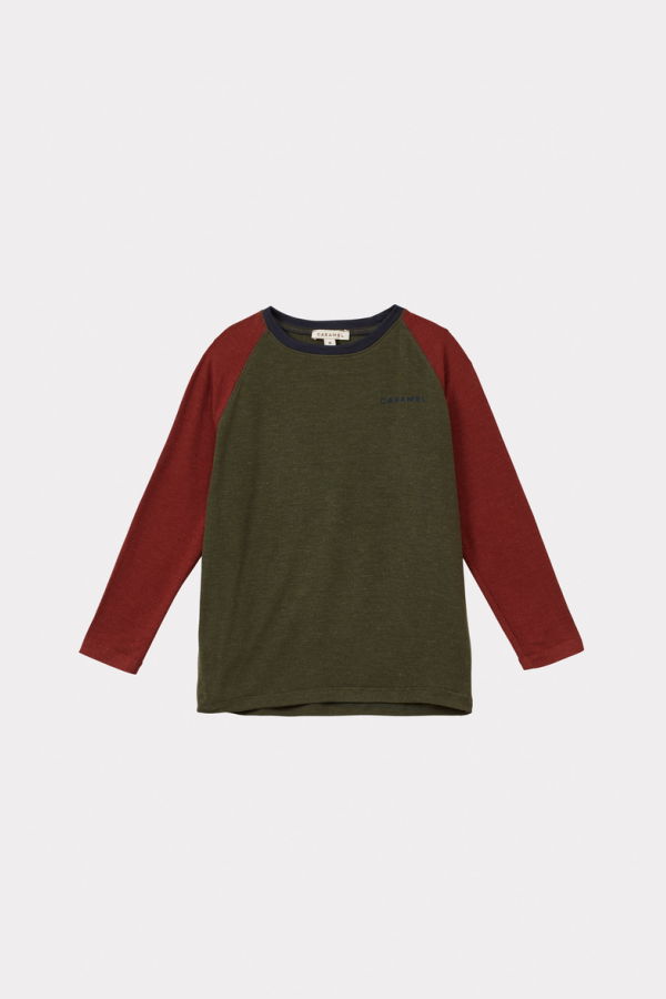 Kids Caramel AXEL CHILDRENS T SHIRT - KHAKI/RED/NAVY