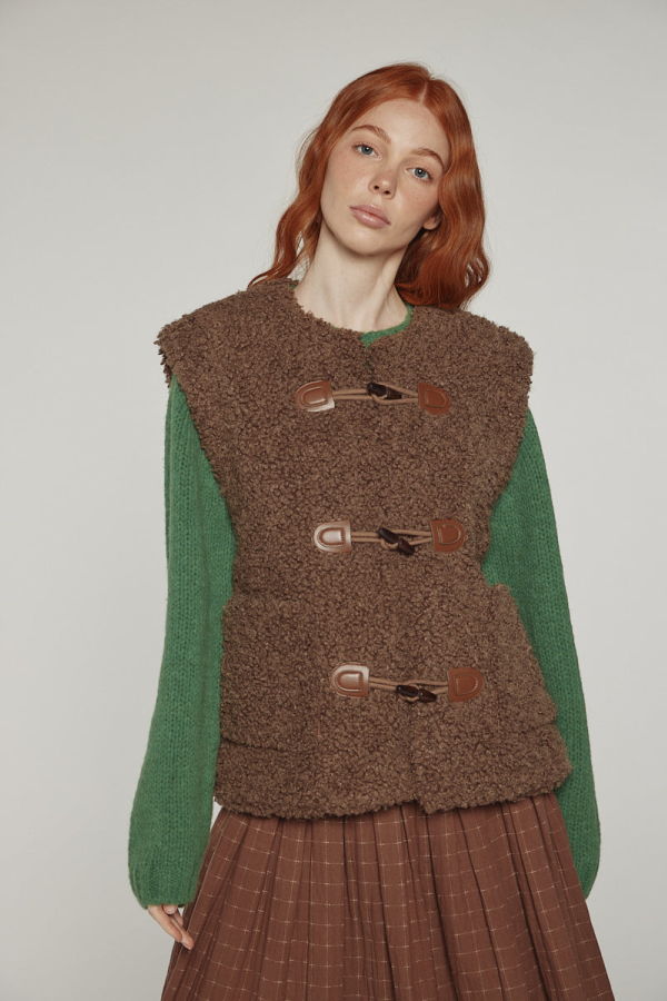 amente Reversible Toggle Button Vest - Walnut