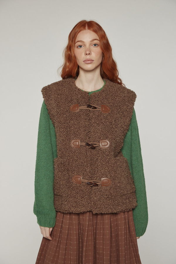amente Reversible Toggle Button Vest - Walnut