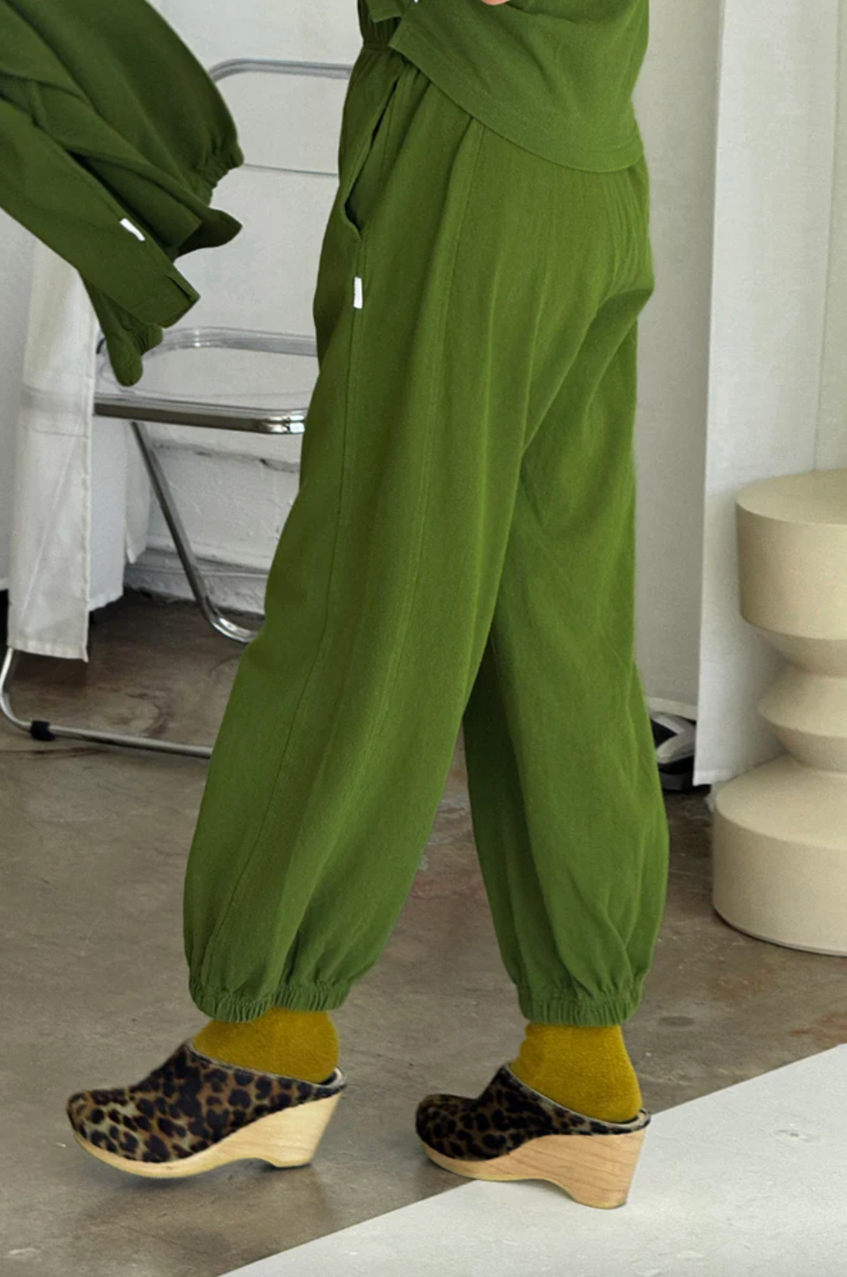 Le Bon Shoppe Balloon Pants - Collard Green - Image 6 of 6