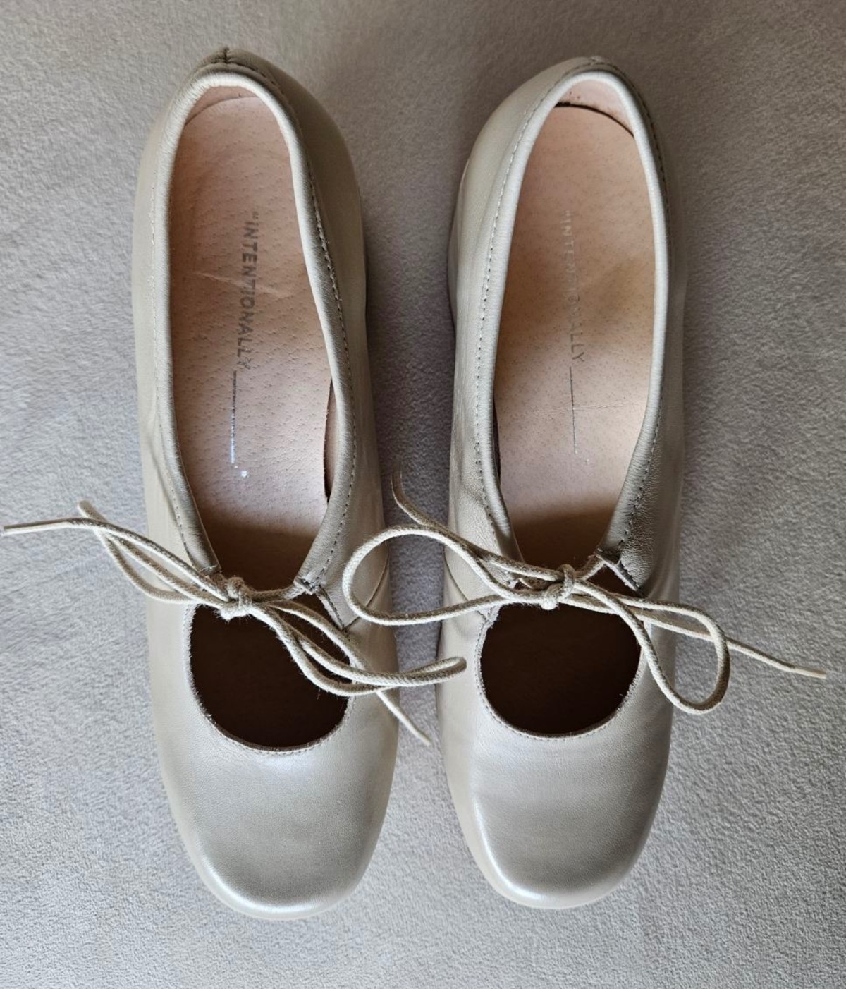 "INTENTIONALLY __________." Serif Clouds Platforms - Image 4 of 5