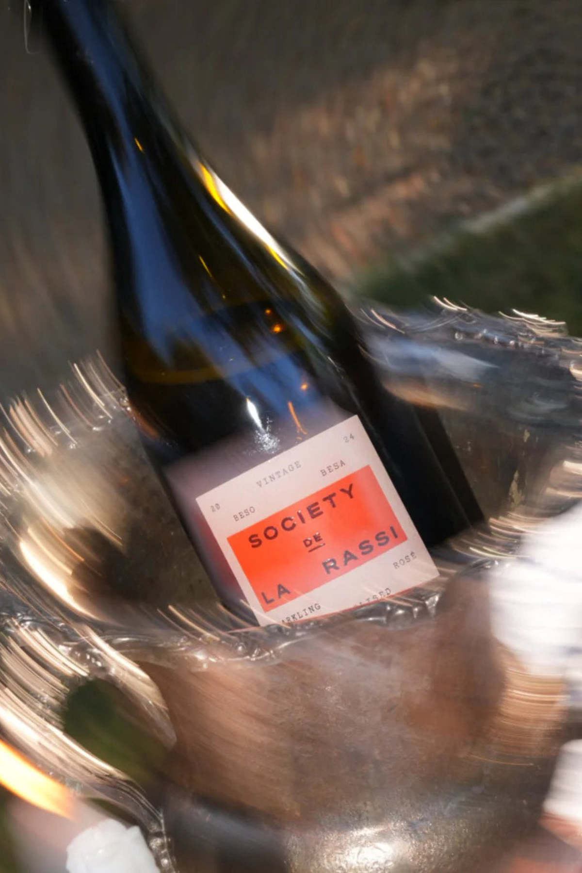 Society De La Rassi Beso Besa Non-Alcoholic Sparkling Rosé - Image 4 of 6