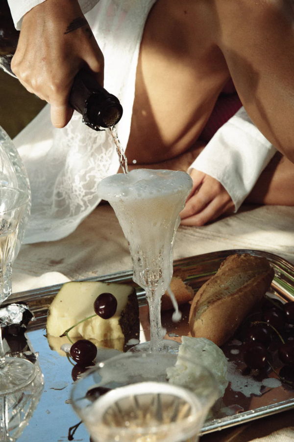 Society De La Rassi Neue Brut Sparkling Non Alcoholic Chardonnay Wine