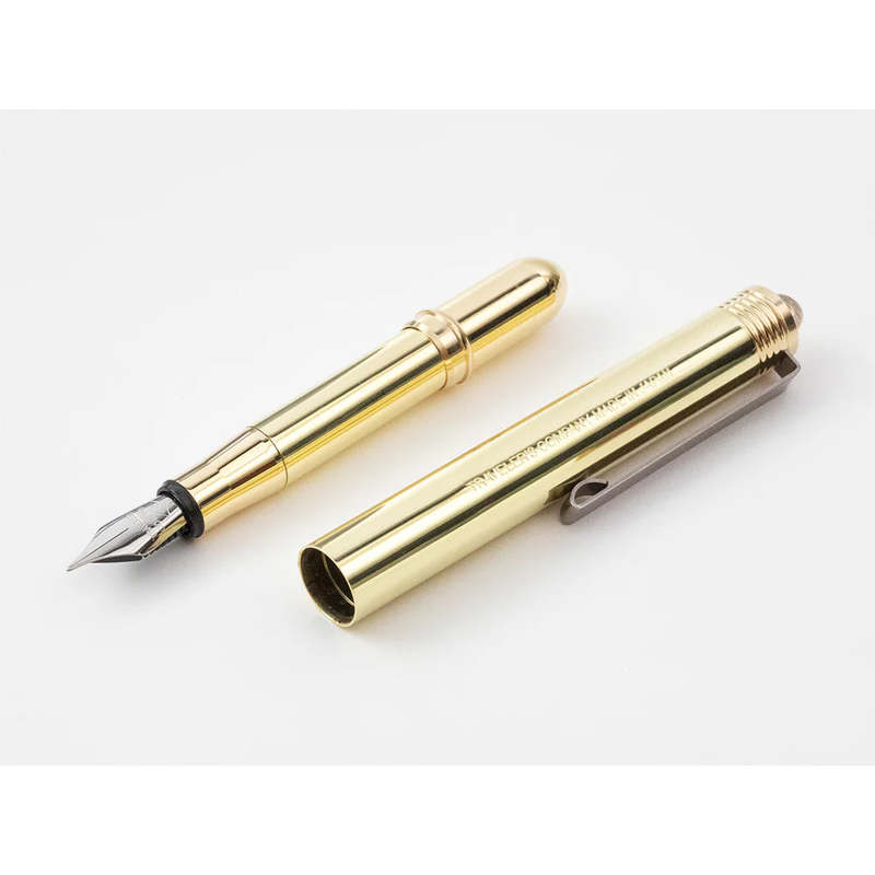 TRAVELER'S COMPANY Brass Fountain Pen