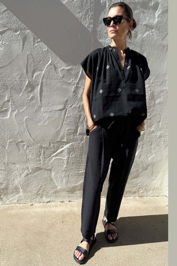 Two Barrel Leg Pant - Black