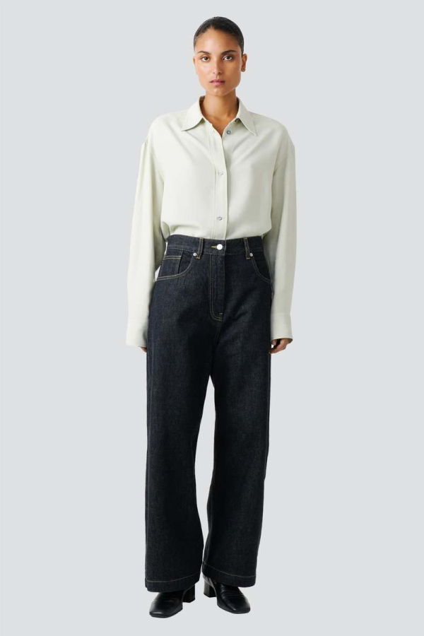 Studio Nicholson Indigo Wash Neive Curved Leg Pant Jeans