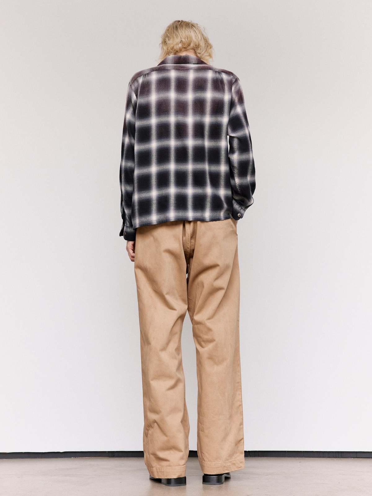 Taiga Takahashi LOT.101 Bleached Gray Plaid Open Collar Shirt - Image 6 of 9