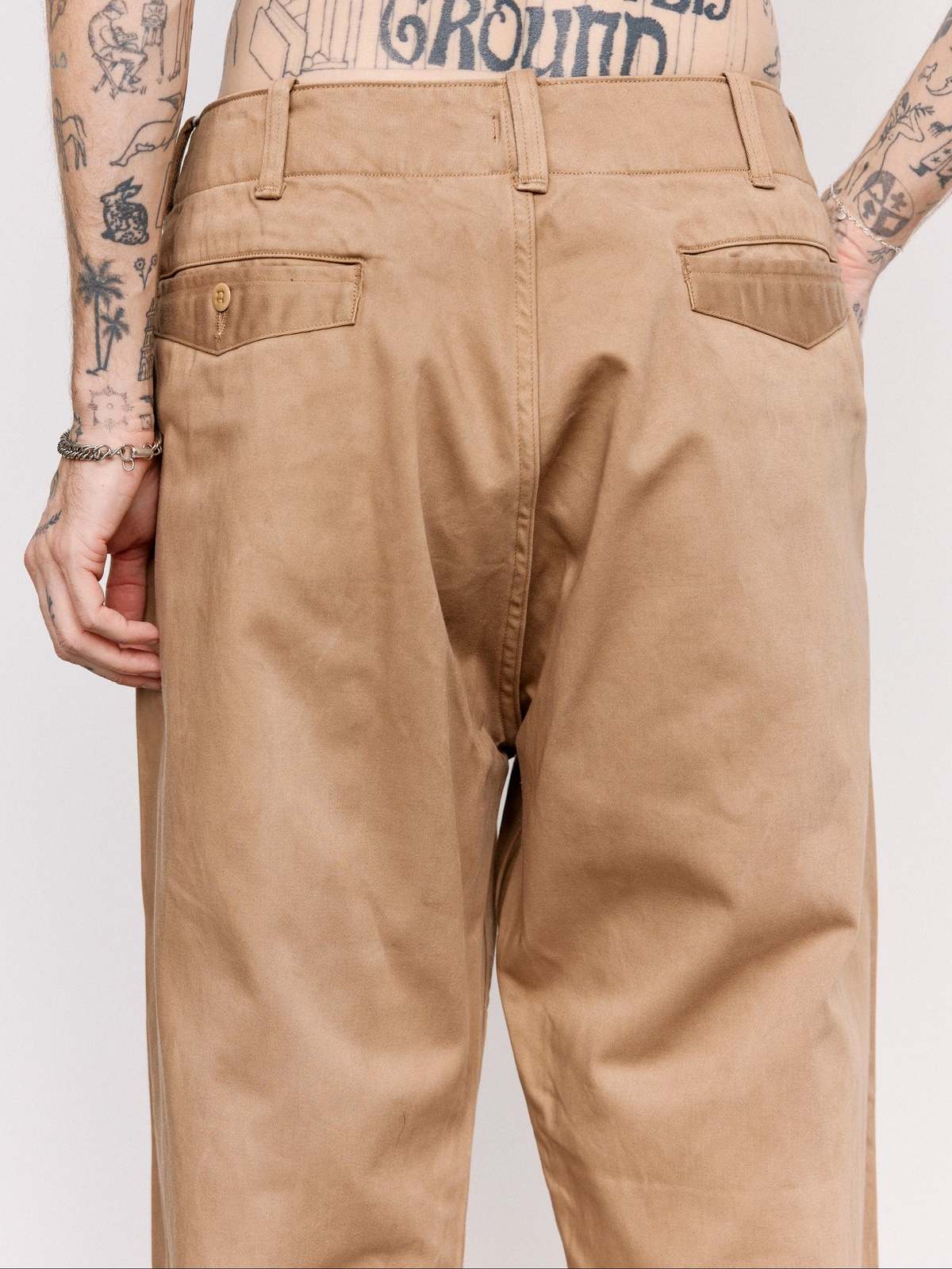 Taiga Takahashi LOT.202 Natural Dyed Beige Cotton Engineer Trousers - Image 6 of 8