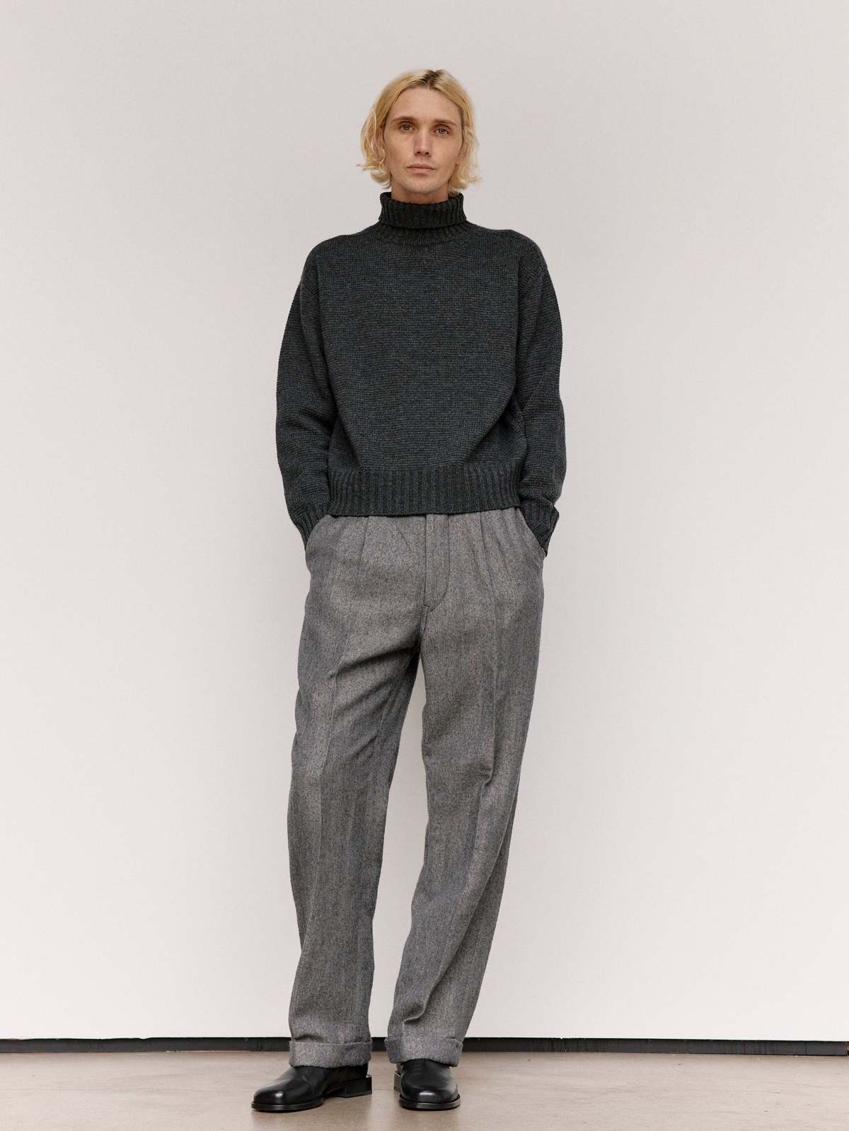 Taiga Takahashi LOT.527 A.R.C Turtleneck Sweater - Image 4 of 10