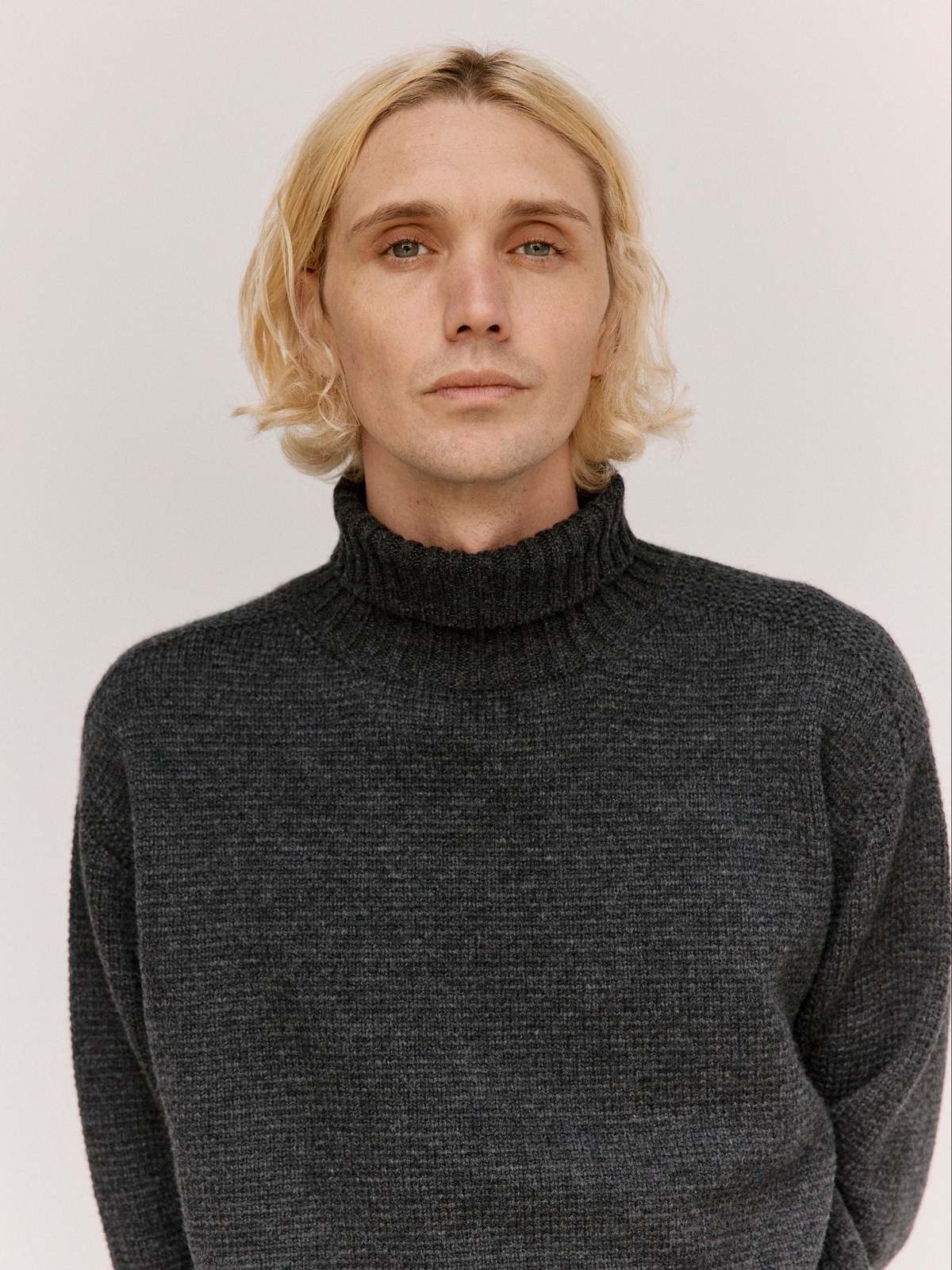 Taiga Takahashi LOT.527 A.R.C Turtleneck Sweater - Image 7 of 10