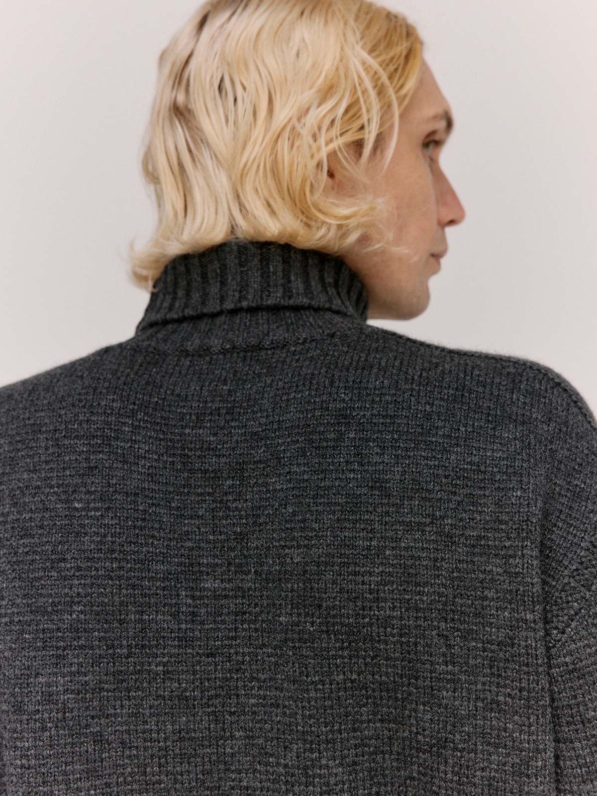 Taiga Takahashi LOT.527 A.R.C Turtleneck Sweater - Image 8 of 10
