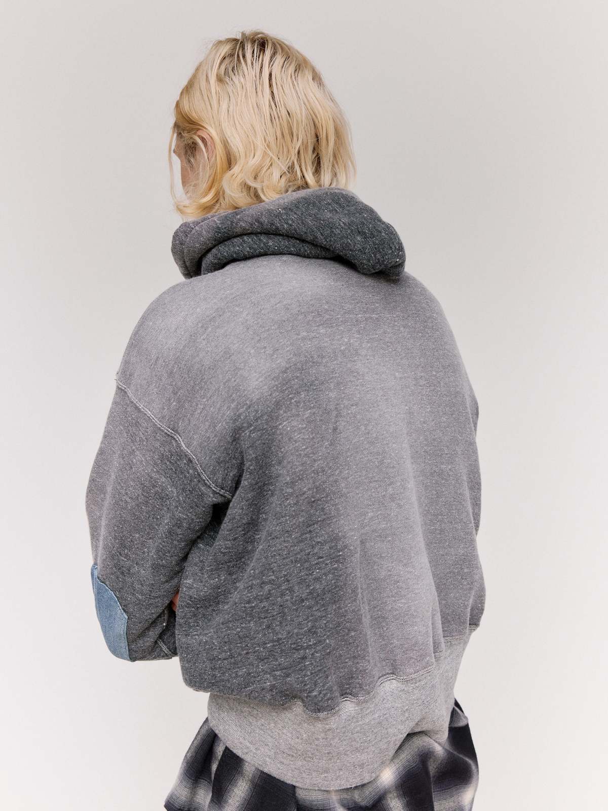 Taiga Takahashi LOT.606 Bleached Heather Gray Hooded Shirt - Image 4 of 9