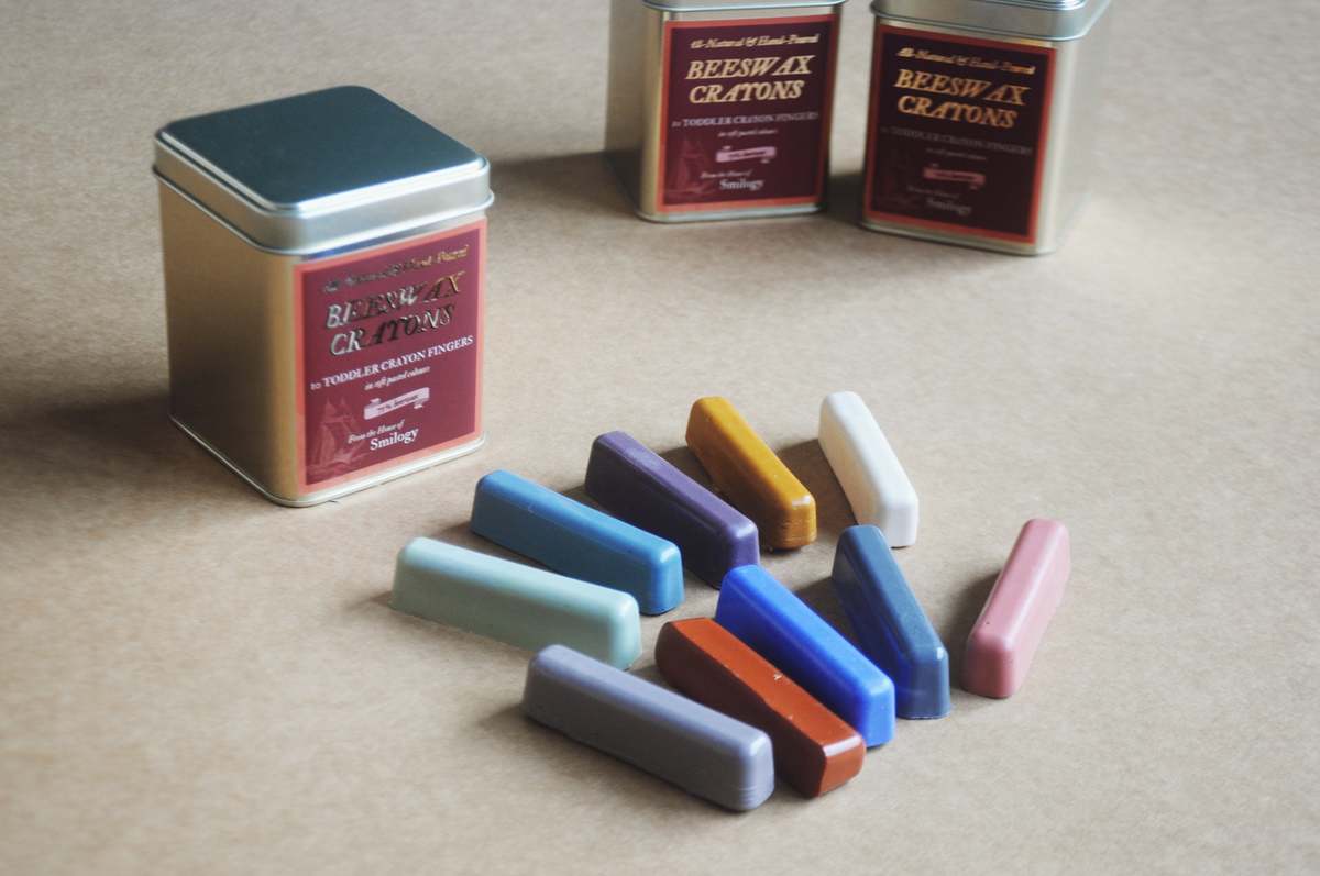 Smilogy All Natural Beeswax Crayons Toddler Finger Crayons Set of 10 in Tin - Image 1 of 2