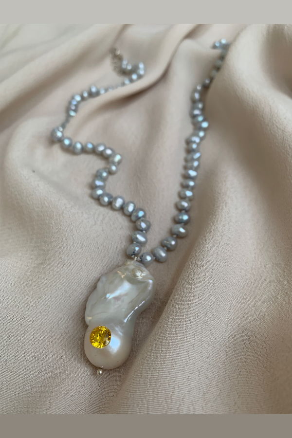 Atelier Melrai Big Juicy Pearl Necklace