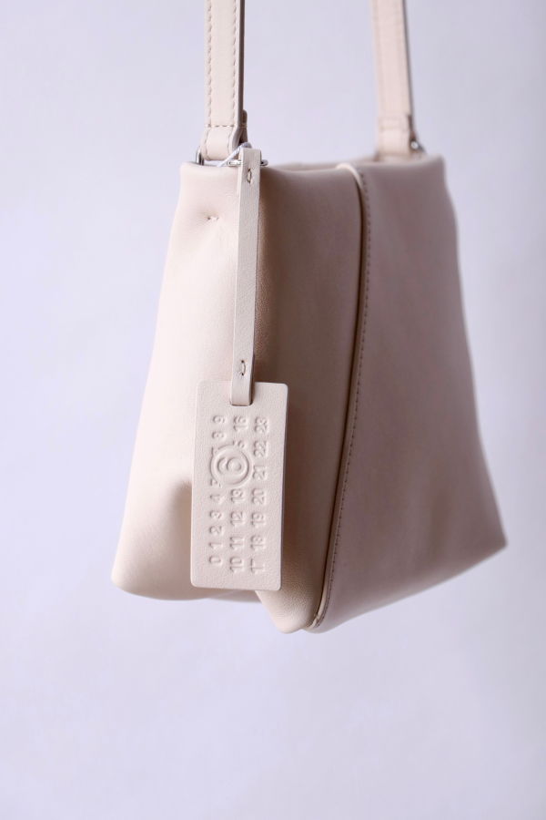 MM6 Maison Margiela Folded J Shoulder Bag - Tapioca
