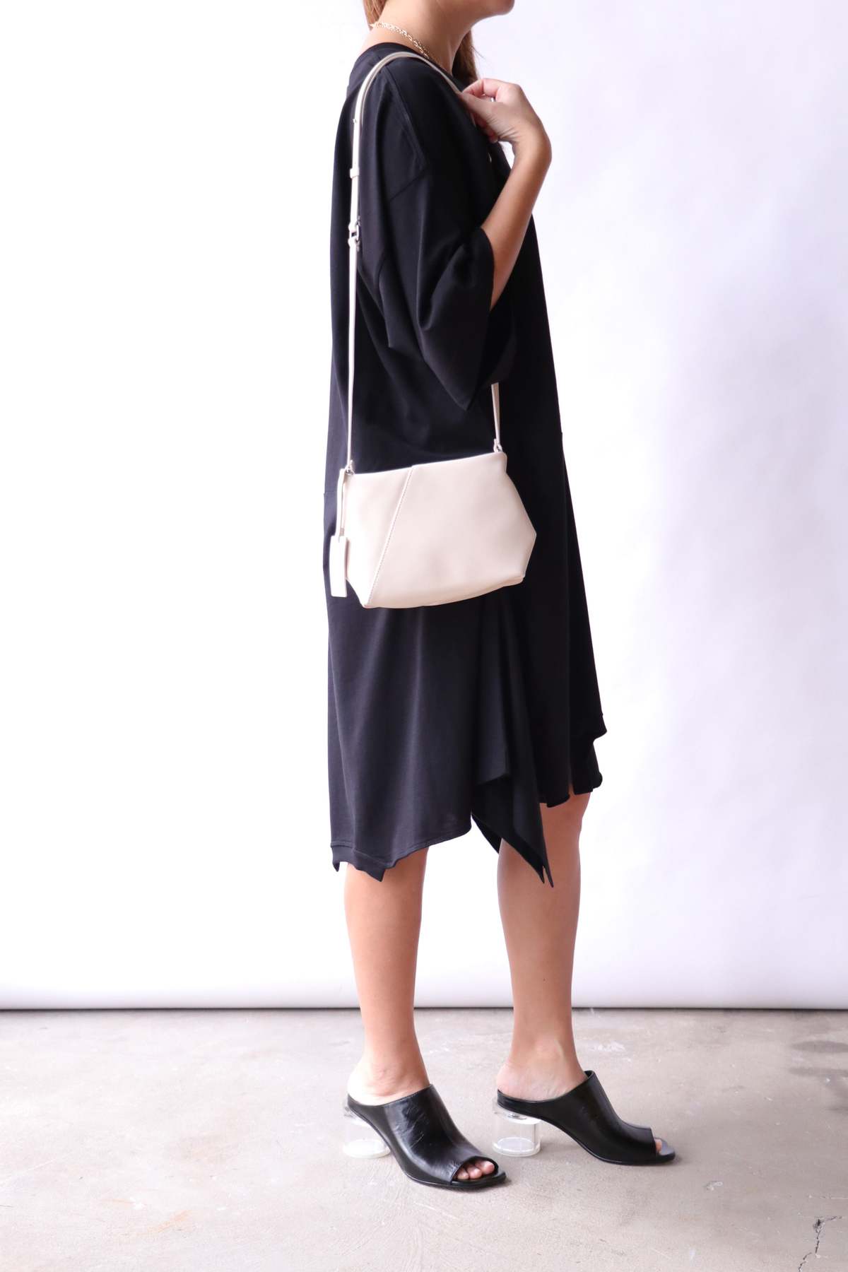 MM6 Maison Margiela Folded J Shoulder Bag - Tapioca - Image 3 of 6