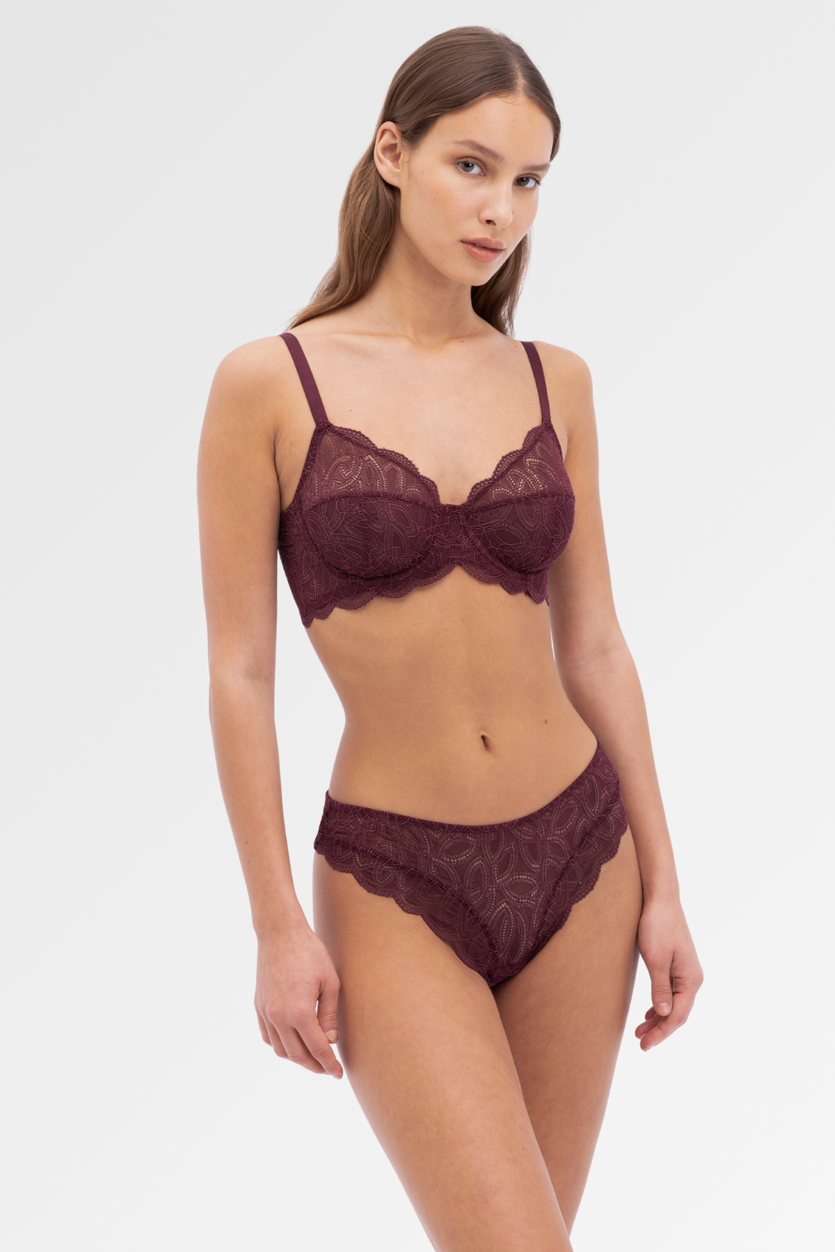 Else Dahlia Thong - Cherry Lacquer - Image 2 of 3