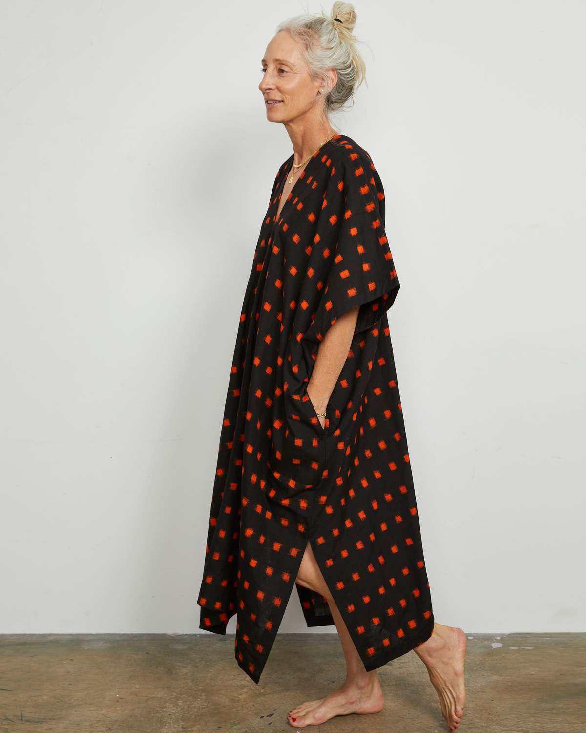 LWN Sello Caftan - Flame Pixel - Handloom Ikat Coverup - Image 2 of 6