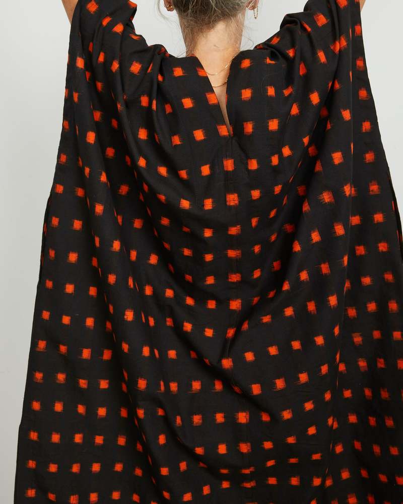 LWN Sello Caftan - Flame Pixel - Handloom Ikat Coverup
