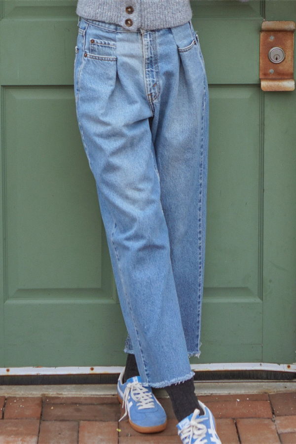 PROCHE Pleat Front Jean