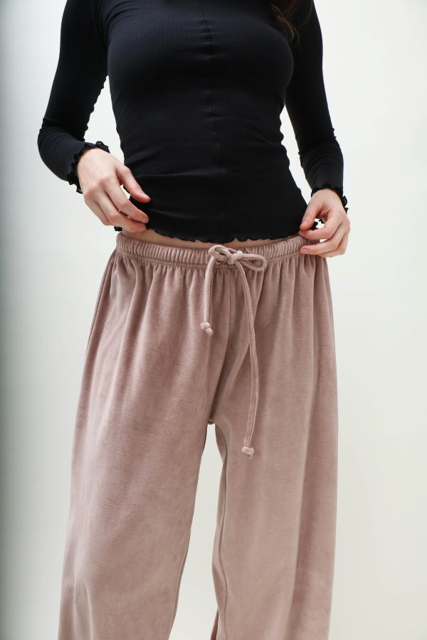 Baserange Tecto Pillow Sweatpants - Beige
