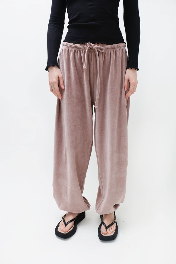 Baserange Tecto Pillow Sweatpants - Beige