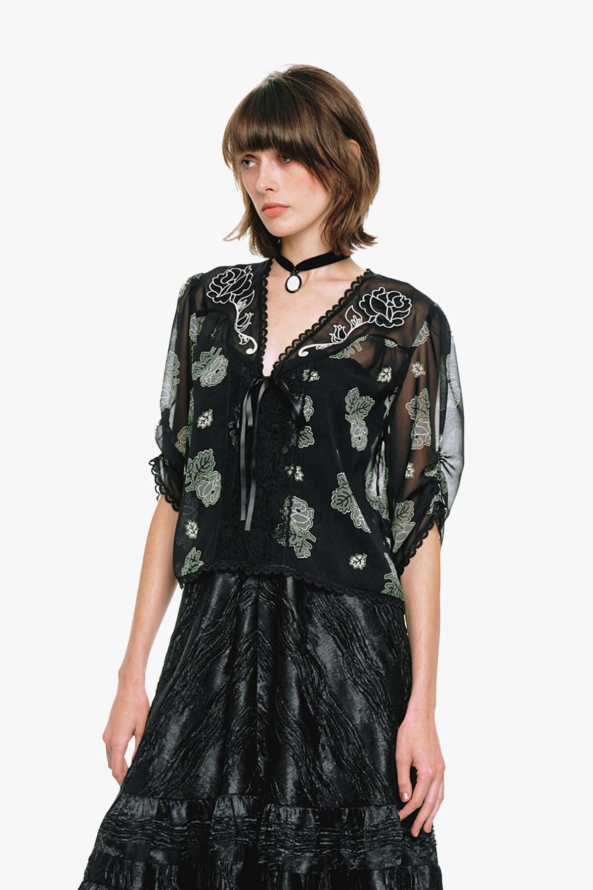 Anna Sui Lily and Roses Chiffon Combo Embroidered Bed Jacket - Image 4 of 8