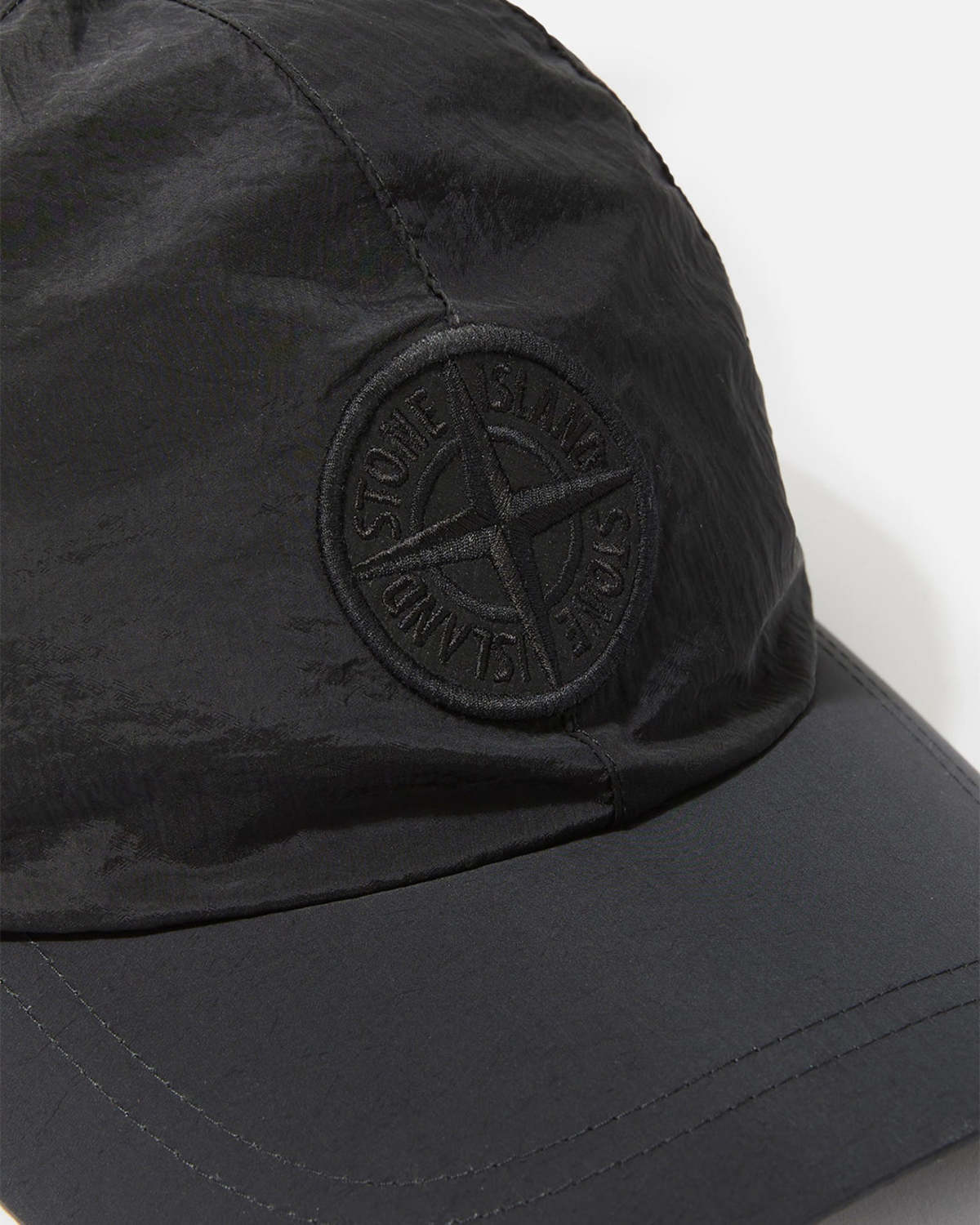 Stone Island Nylon Metal in ECONYL Cap - Black - Image 2 of 3