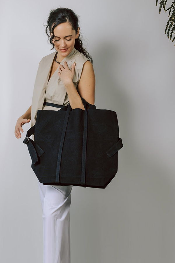 AMIACALVA Washed Canvas Messenger Bag