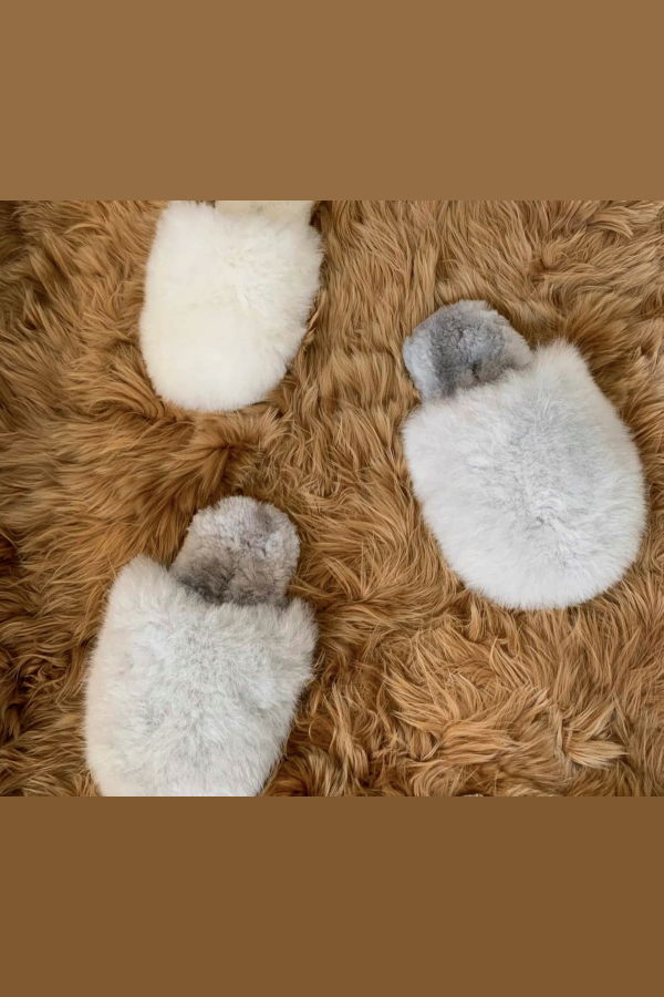 Studio Minimale Alpaca Fur Slippers