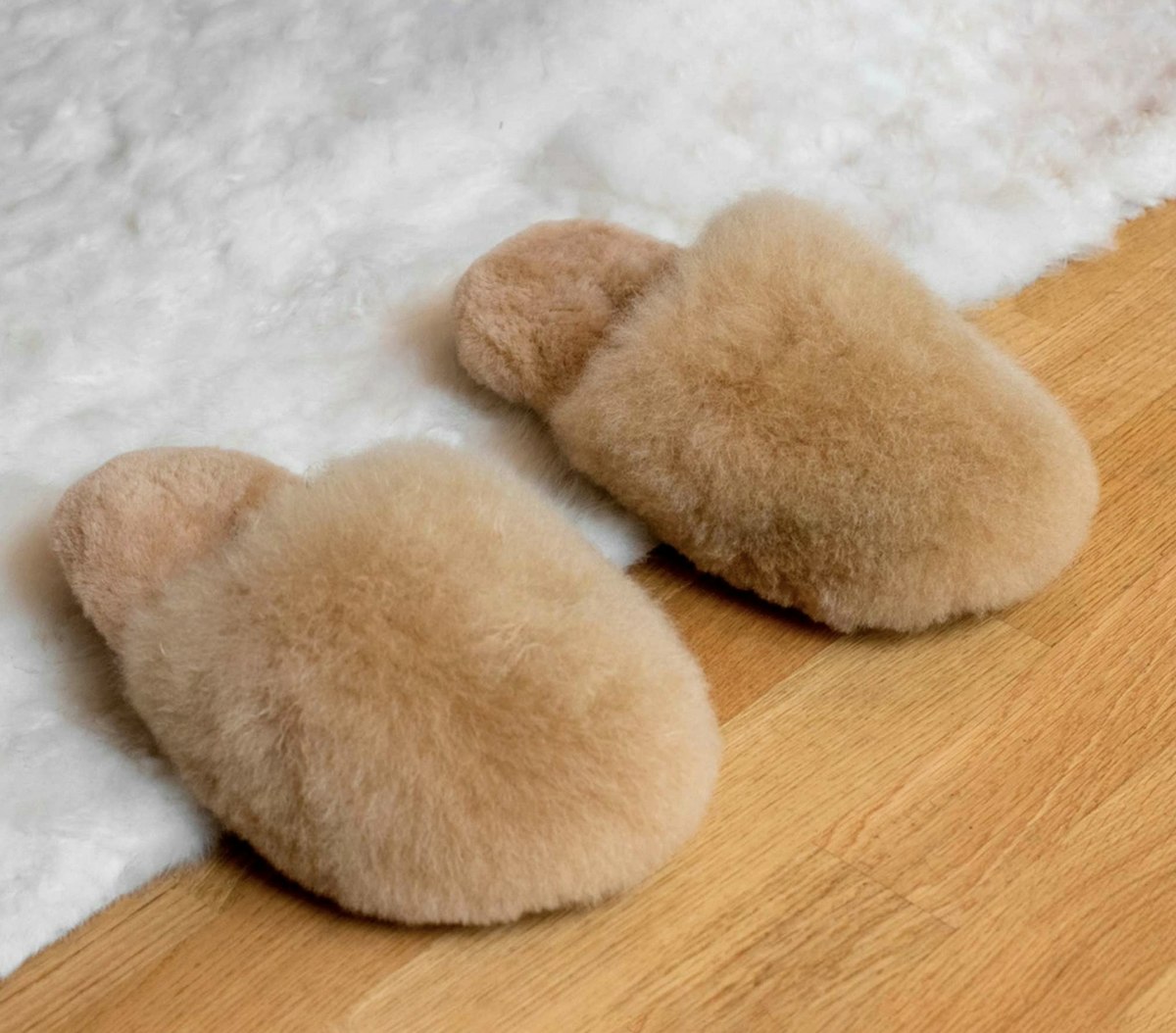 Studio Minimale Alpaca Fur Slippers - Image 4 of 4
