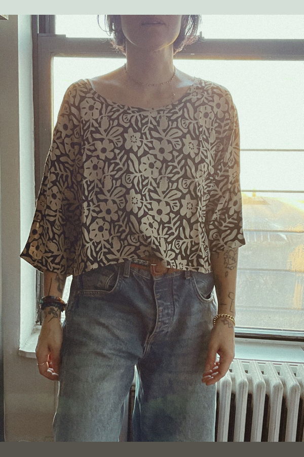 PO-EM Maker Top in Silky Garden Print