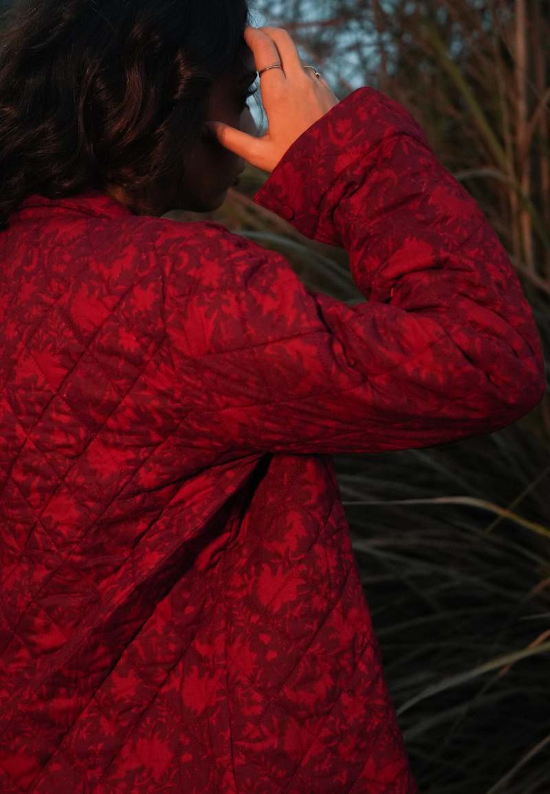 IKKIVI Ember Quilted Jacket - Red