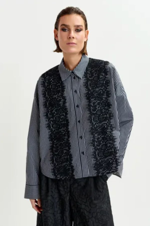 Essentiel Antwerp Isan Lace Trim Button Down Top - Black